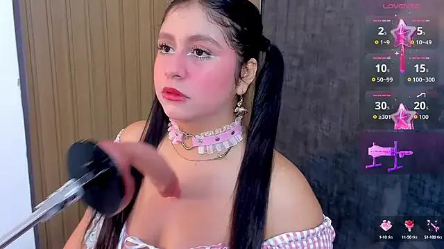 lola_clit on StripChat 