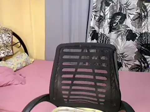 lovelyxmorena on StripChat