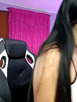 LunaaRosse on StripChat