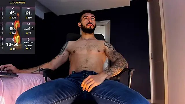 MarkWalker__ on StripChat