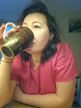 Merrrelini — Freechat on StripChat