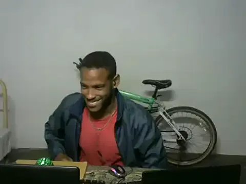 michel_sc on StripChat