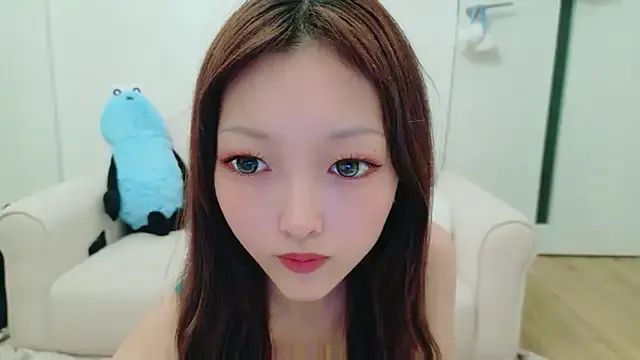 Miru-ch from StripChat