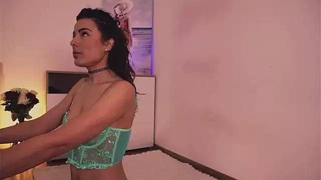 Misslullu on StripChat 