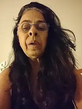 NakedMILFx on StripChat