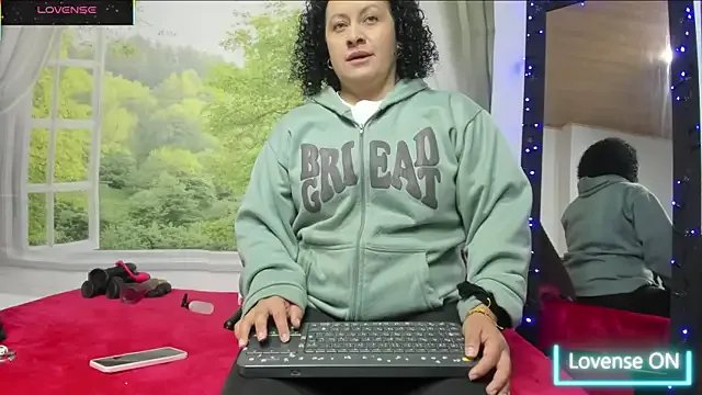 nikool32 on StripChat