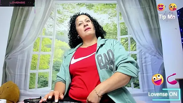 nikool32 on StripChat