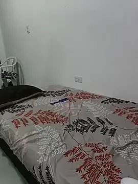 OMG_Darling — gril naked