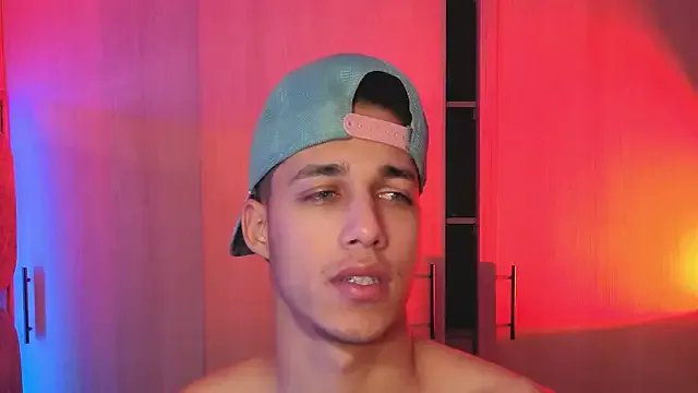 orionblaze69_ on StripChat