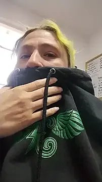 PANDORANEZZ — I will drink half a bottle in one go