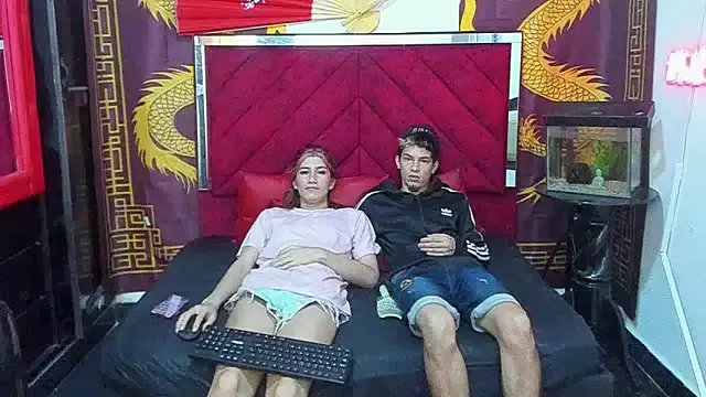 Pride_couple on StripChat