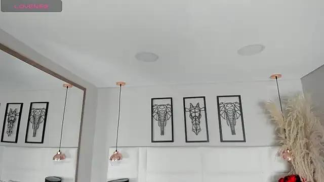 Rebeca_jones — wear heels and feetjob