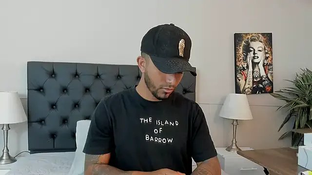 Robin_Rief on StripChat