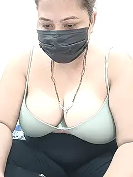 Ruchikalive on StripChat