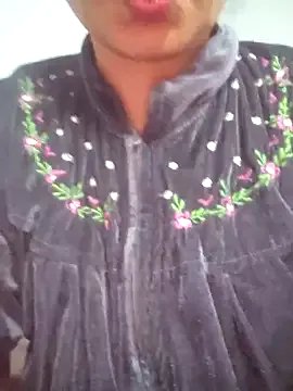 Saishaa on StripChat