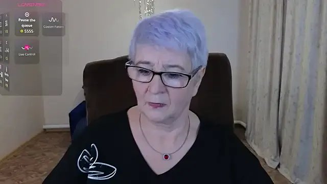 Sandra_Snowflake on StripChat