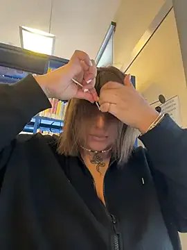 SashaLiciosa_ on StripChat