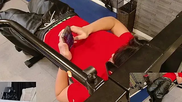 Stretch-man on StripChat