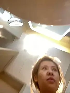 Sunflower-77 on StripChat