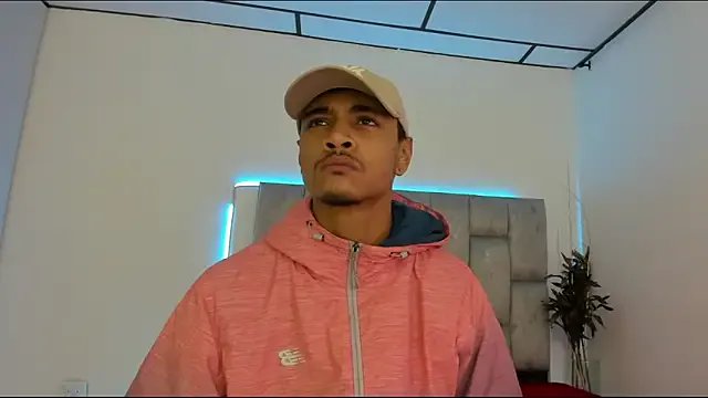 SweetAndSinful on StripChat