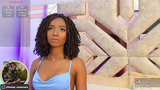 Tessa_Owenss — Show me ur sexy dress