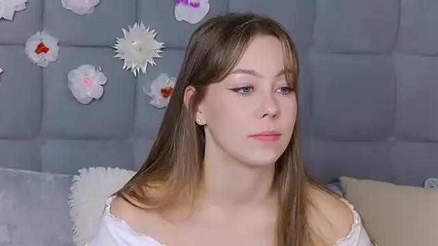 TheEmma on StripChat 