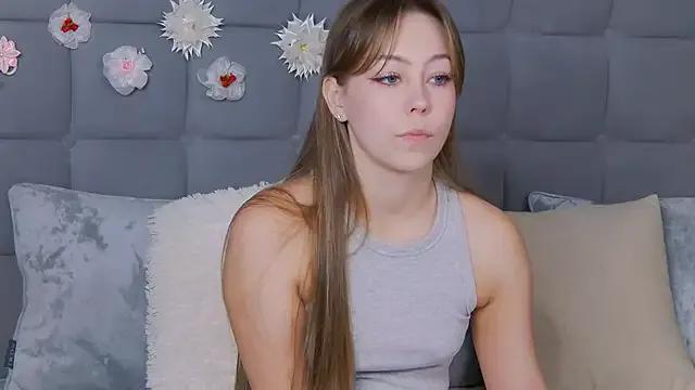 TheEmma on StripChat 