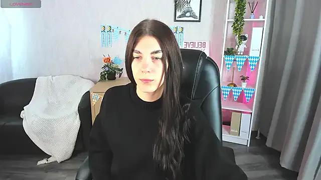 toooyour on StripChat 