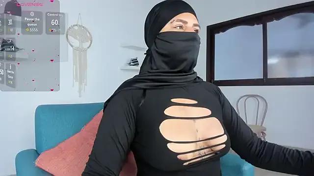 zali_mahamed — twerking for daddy