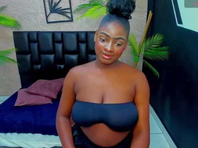 alanabonny from BongaCams