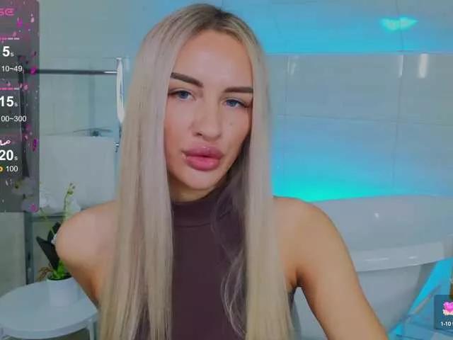 LeilaFlower from BongaCams