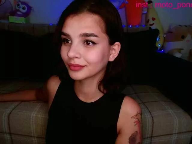 life-choco from BongaCams