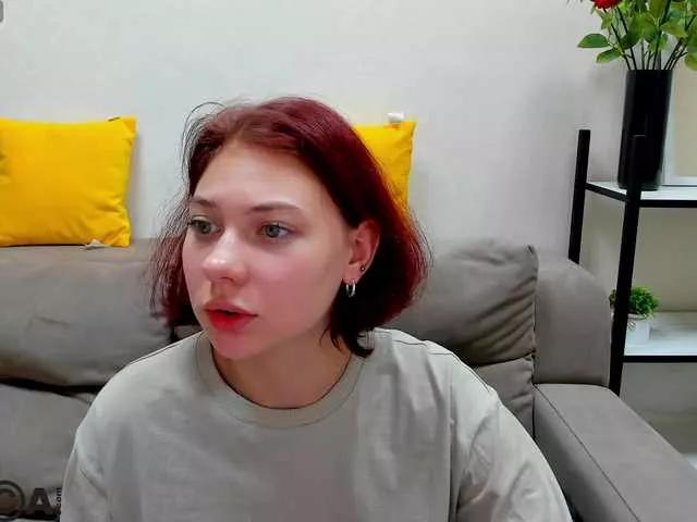 Miss-you-kiss from BongaCams