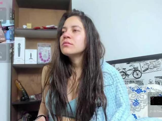 moonn-26 from BongaCams