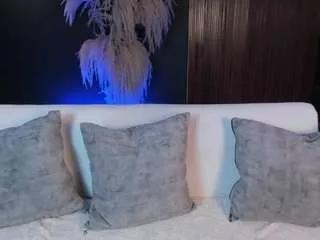 aida-jones from CamSoda