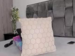ashantie-millerk from CamSoda