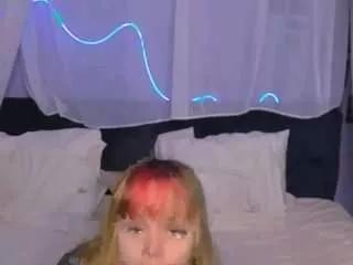 dina-sparks from CamSoda