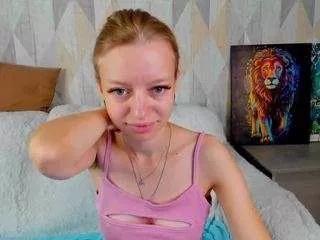 michelle-blond from CamSoda