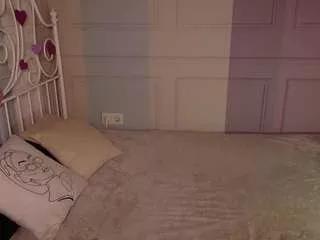missdi from CamSoda