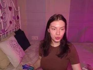missdi from CamSoda