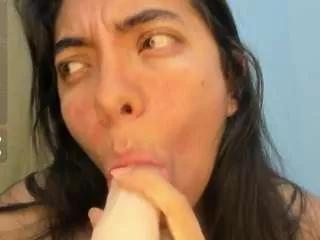 misseylenss from CamSoda