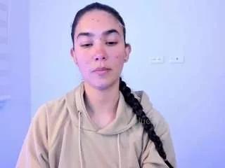 misslucia from CamSoda