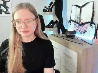 nancystar from CamSoda