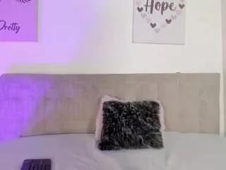 zaracampbell from CamSoda