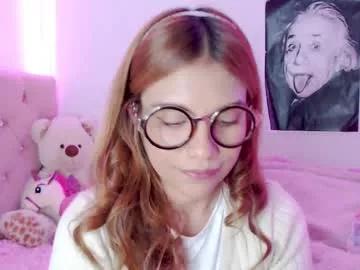 _lloou_ from Chaturbate