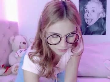 _lloou_ from Chaturbate