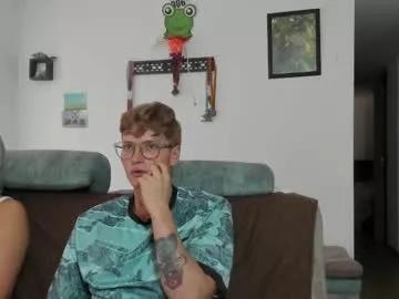 a_sexy_couple__ from Chaturbate