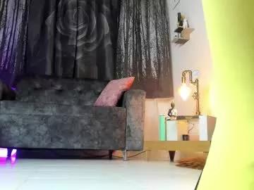 alaia_love77 from Chaturbate