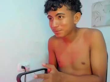 alluringangel01 from Chaturbate