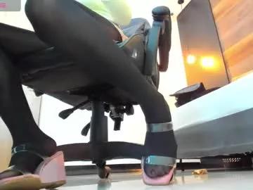 alma_fenix from Chaturbate